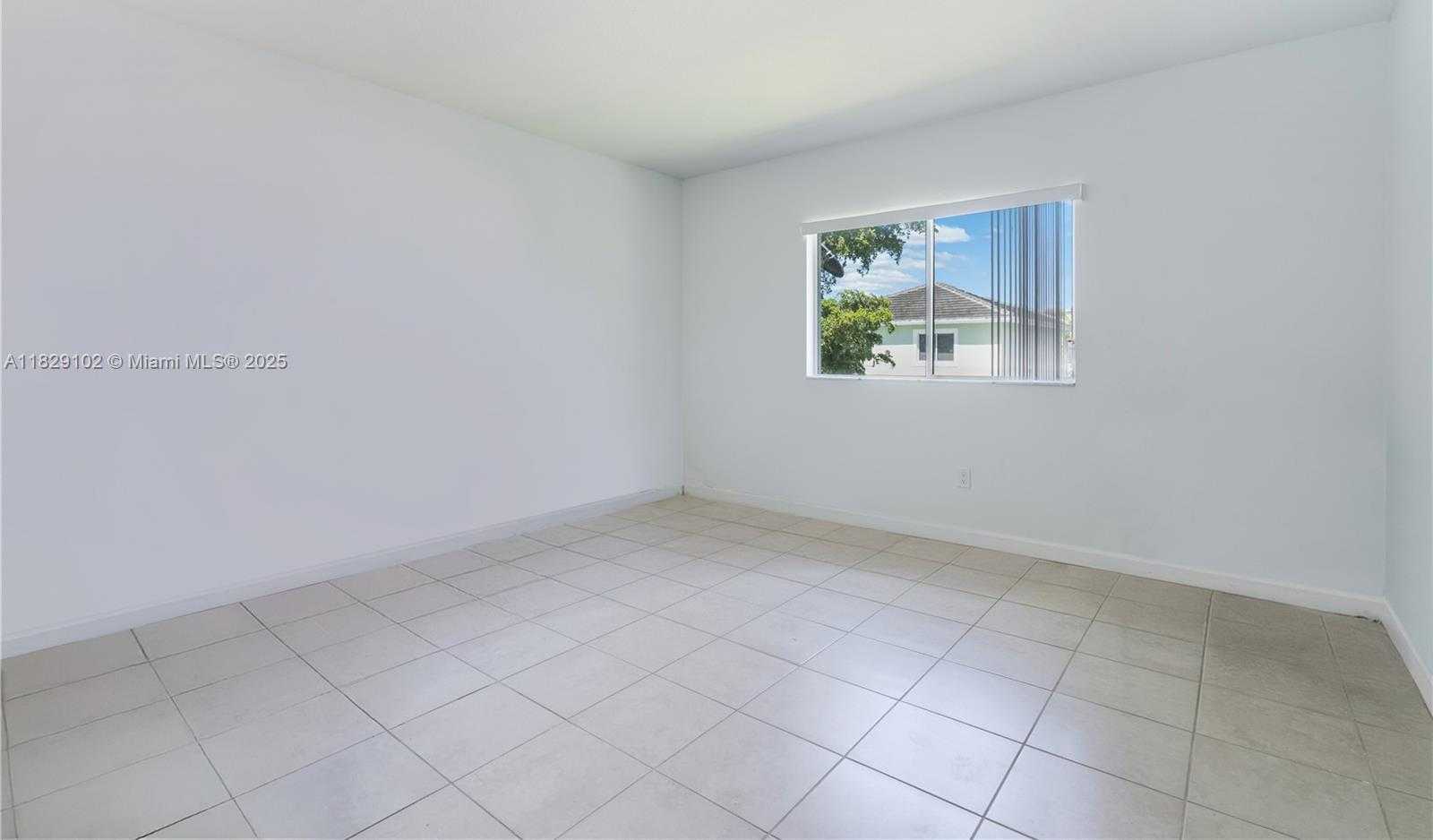 Small Image of 383 NORTH EAST 34TH TER #383, Homestead Number 24