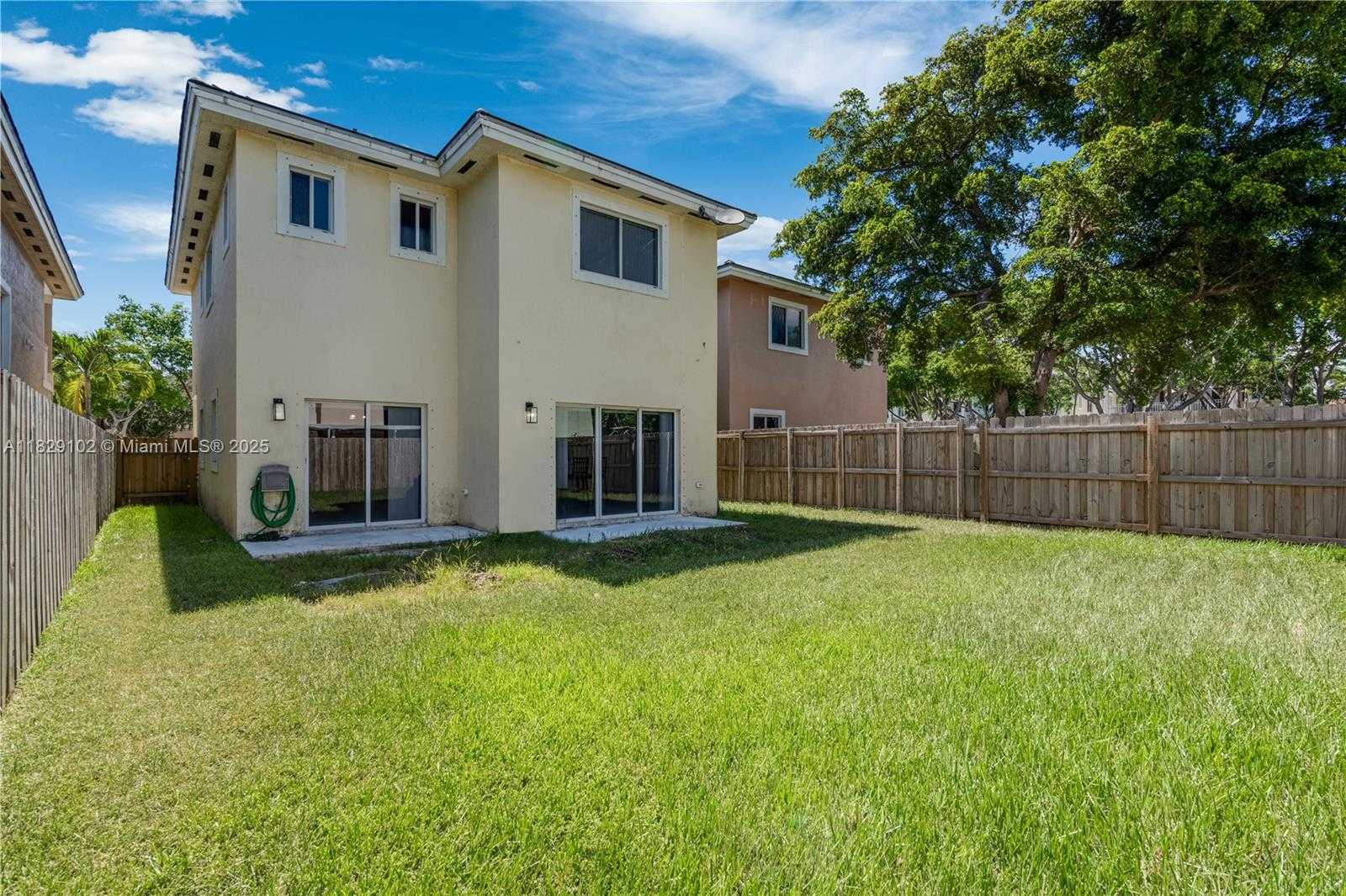 Small Image of 383 NORTH EAST 34TH TER #383, Homestead Number 28
