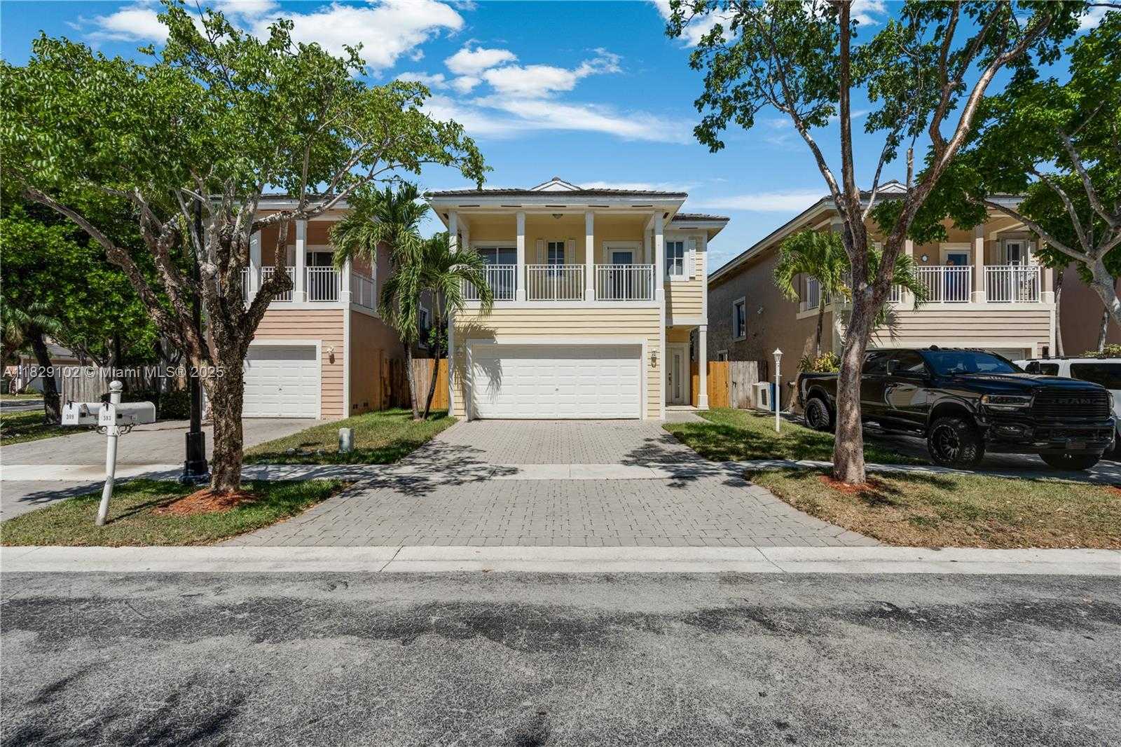 Small Image of 383 NORTH EAST 34TH TER #383, Homestead Number 3