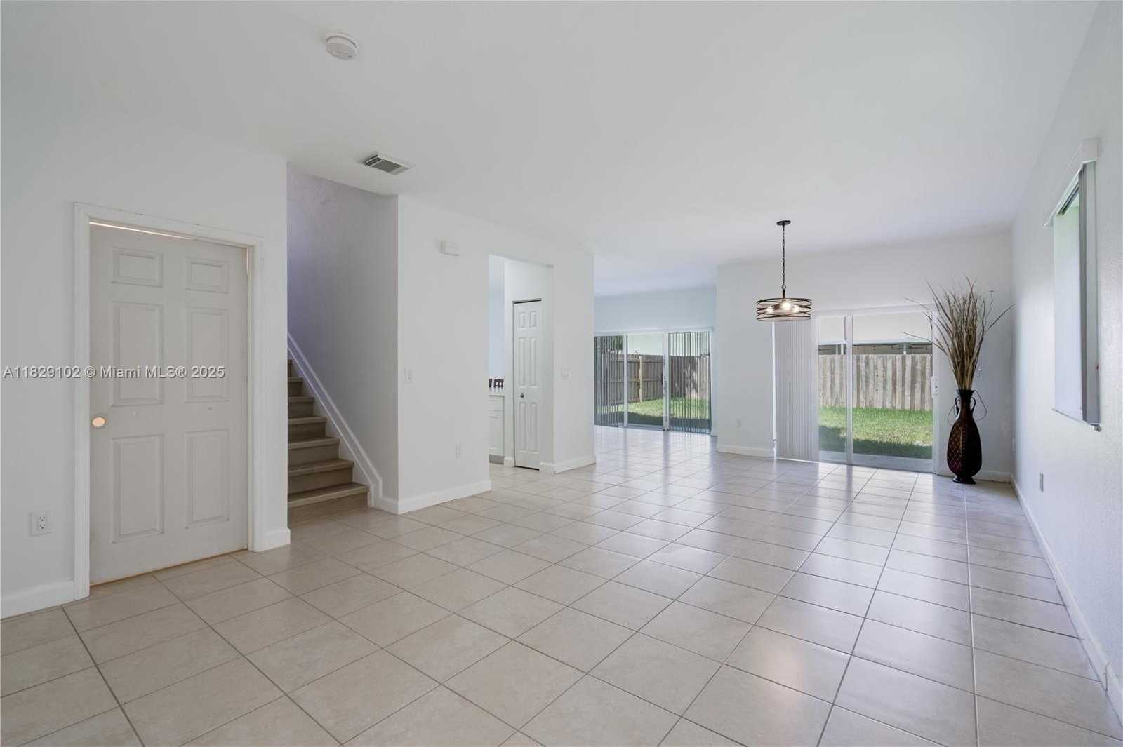 Small Image of 383 NORTH EAST 34TH TER #383, Homestead Number 6