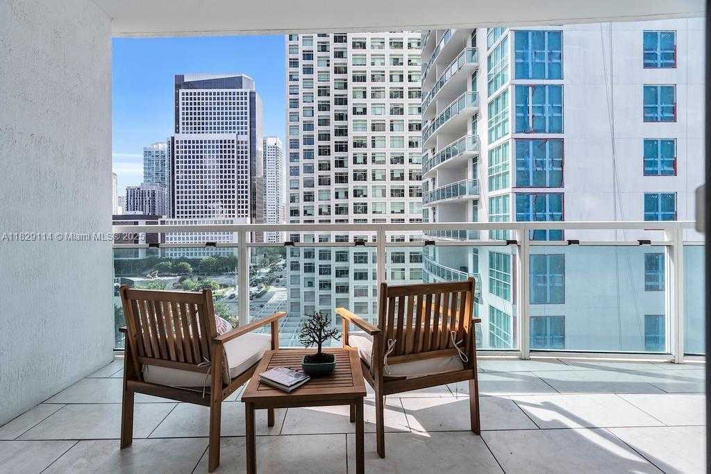 Small Image of 951 BRICKELL AVE #1100, Miami Number 14