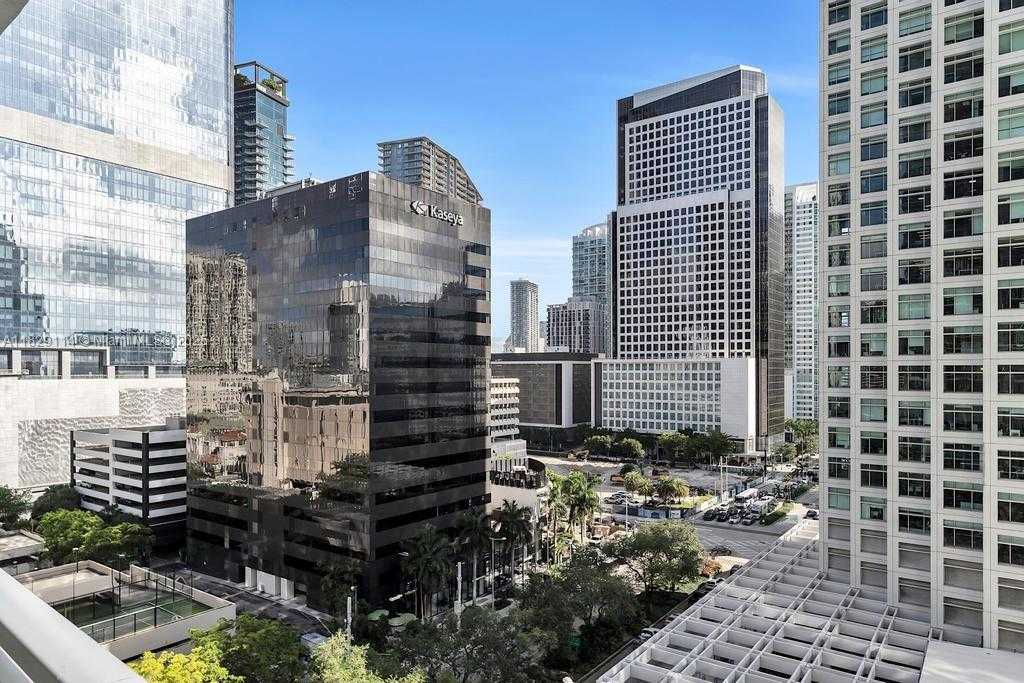 Small Image of 951 BRICKELL AVE #1100, Miami Number 15