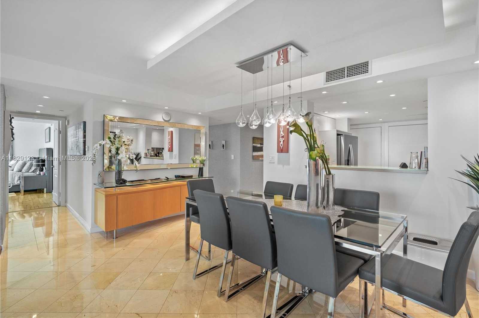 Small Image of 2101 BRICKELL AVE #2001, Miami Number 16