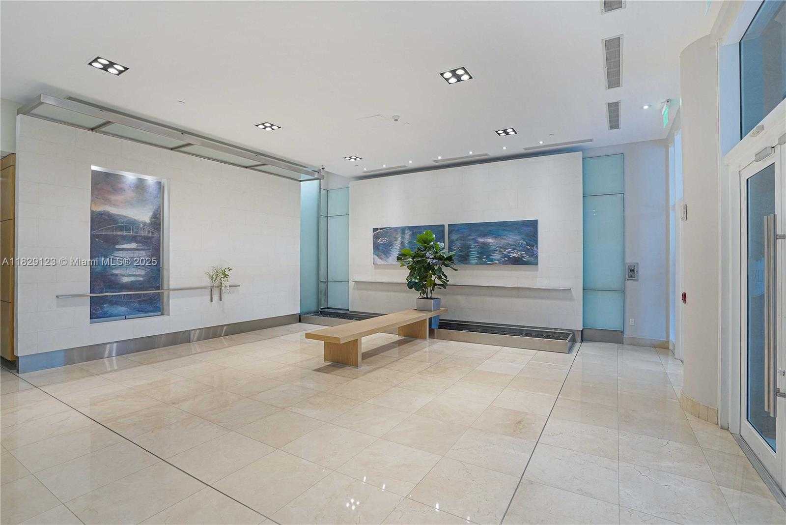Small Image of 2101 BRICKELL AVE #2001, Miami Number 40