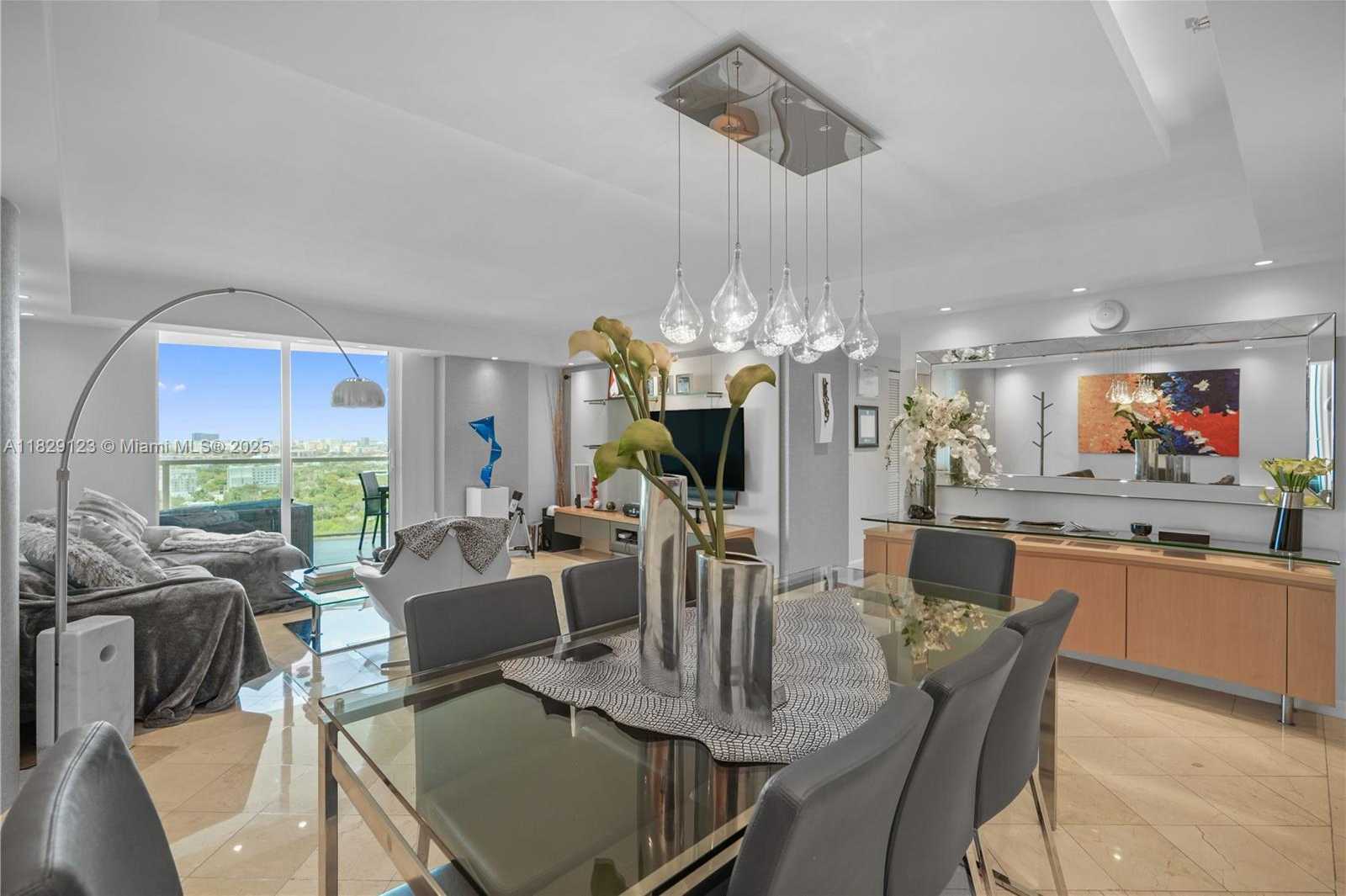 Small Image of 2101 BRICKELL AVE #2001, Miami Number 8