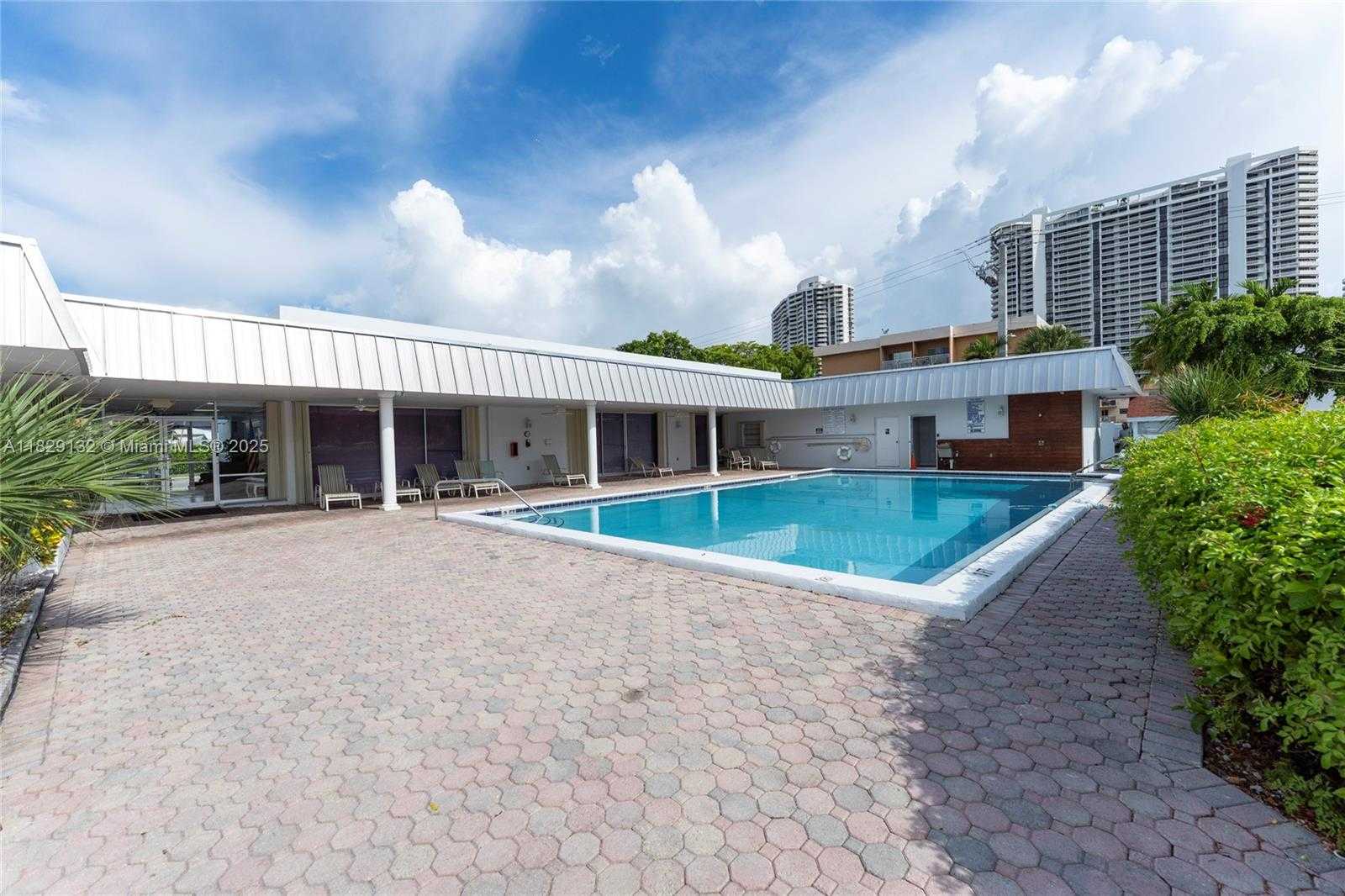 Small Image of 3551 NORTH EAST 169TH ST #411, North Miami Beach Number 12