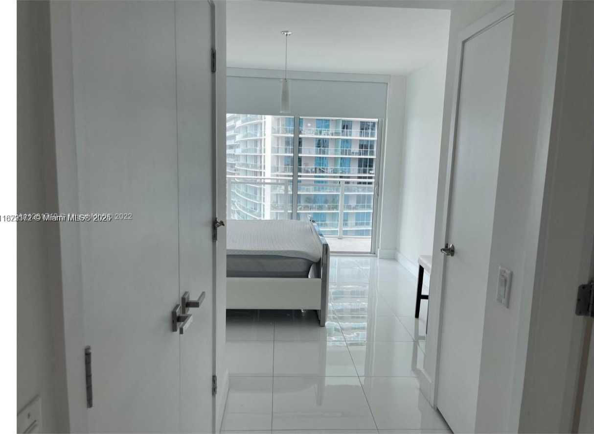Small Image of 1080 BRICKELL AVE #3109, Miami Number 5