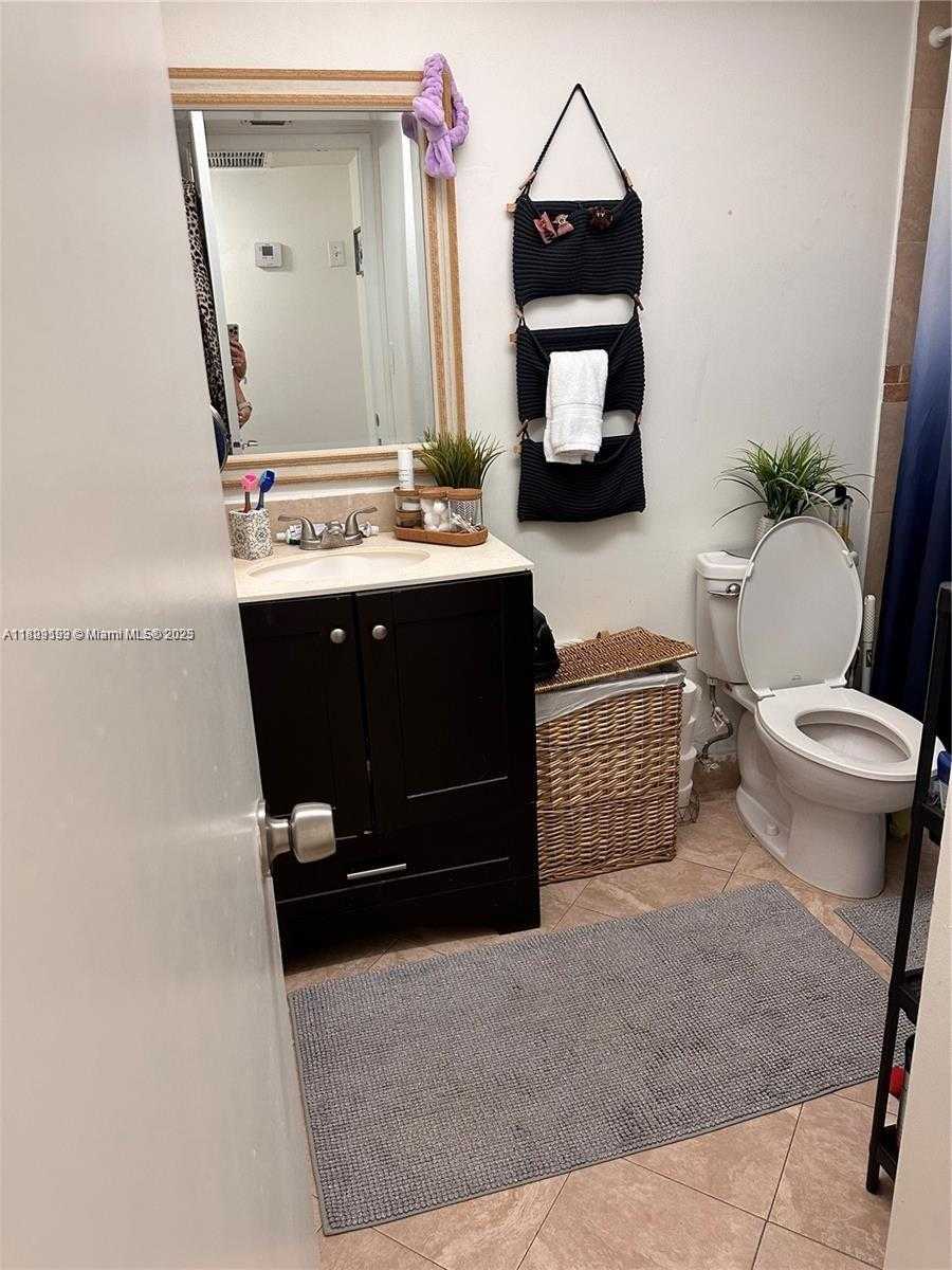 Small Image of 9301 SOUTH WEST 92ND AVE #204B, Miami Number 10