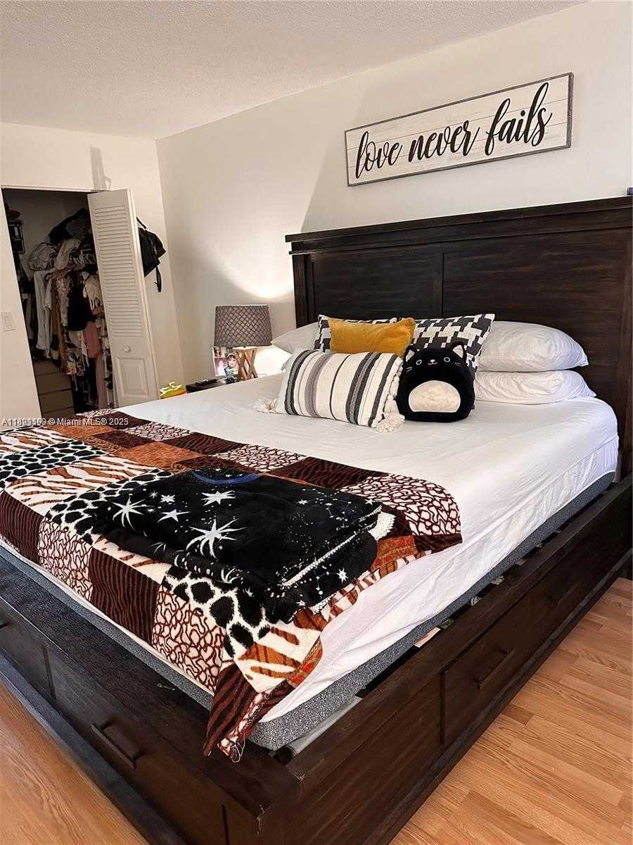 Small Image of 9301 SOUTH WEST 92ND AVE #204B, Miami Number 12