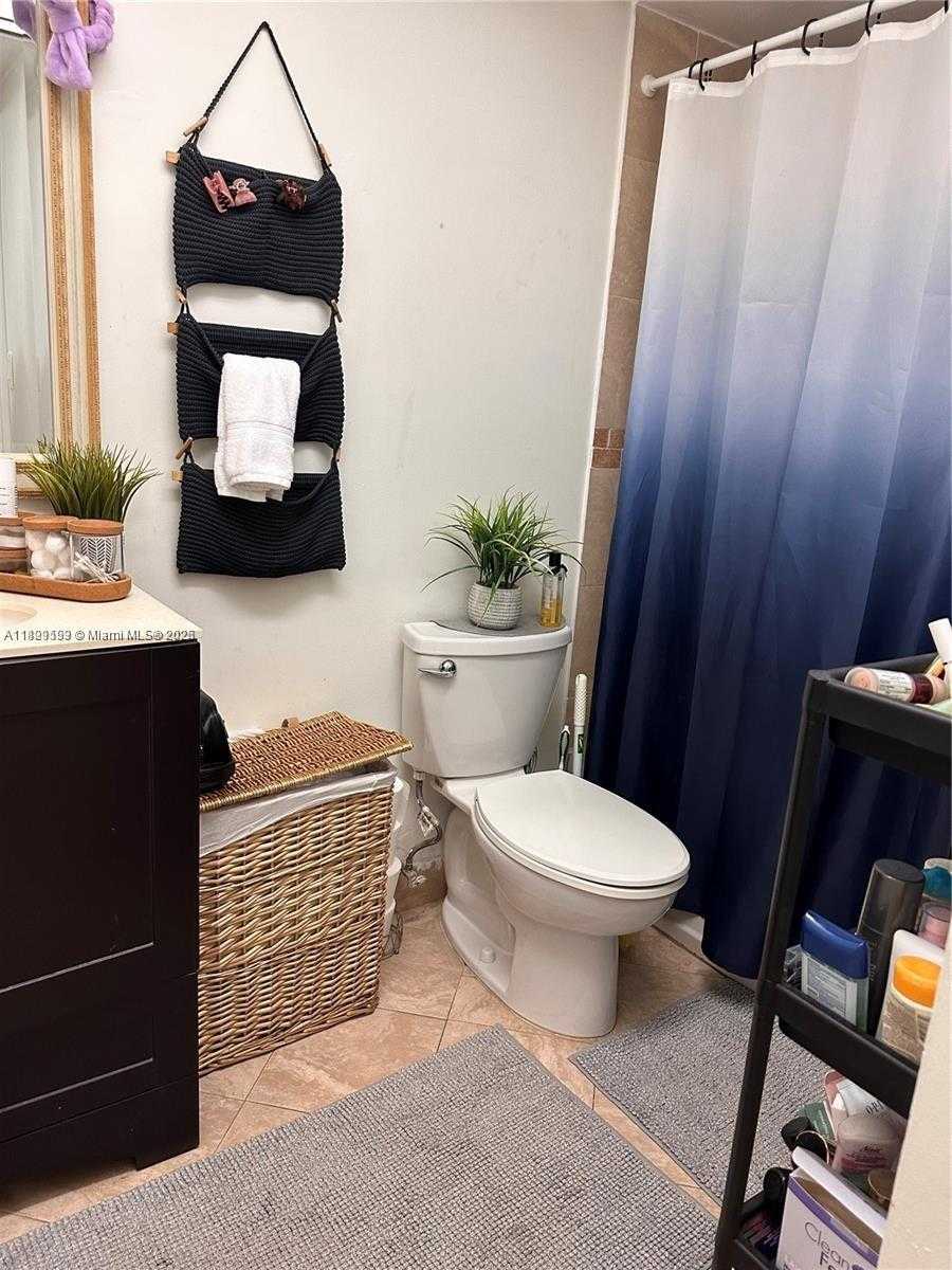 Small Image of 9301 SOUTH WEST 92ND AVE #204B, Miami Number 14