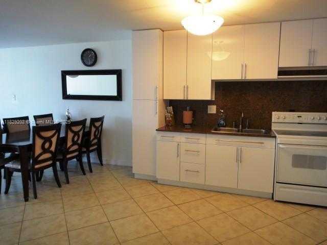 Small Image of 701 THREE ISLANDS BLVD #505, Hallandale Beach Number 5