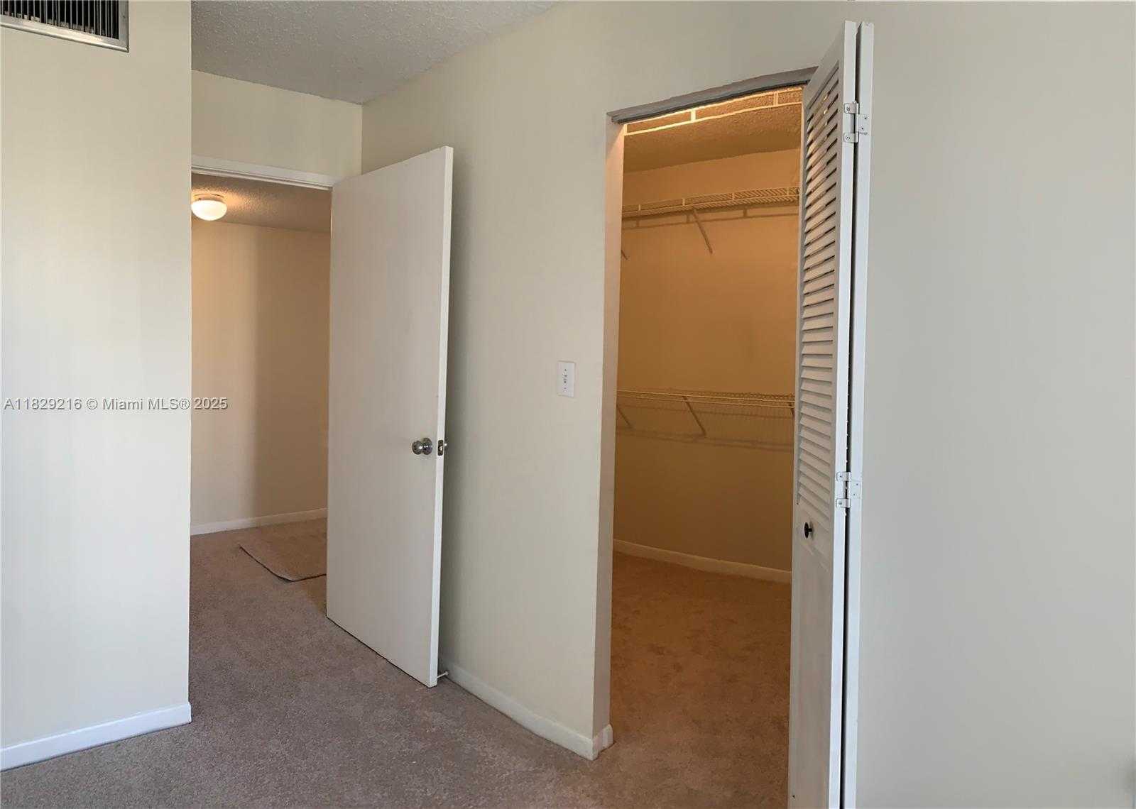 Small Image of 18181 NORTH EAST 31ST CT #2104, Aventura Number 11
