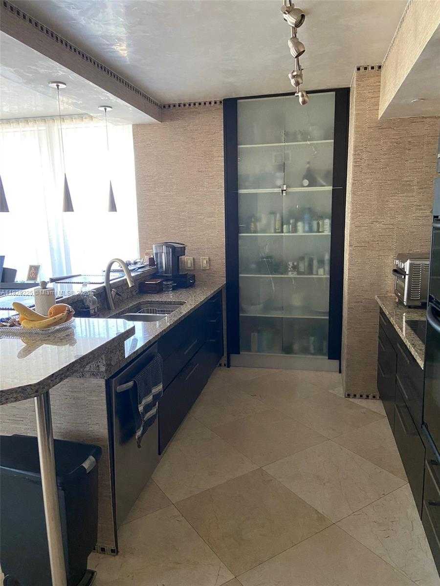 Small Image of 1830 SOUTH OCEAN DR #3306, Hallandale Beach Number 2