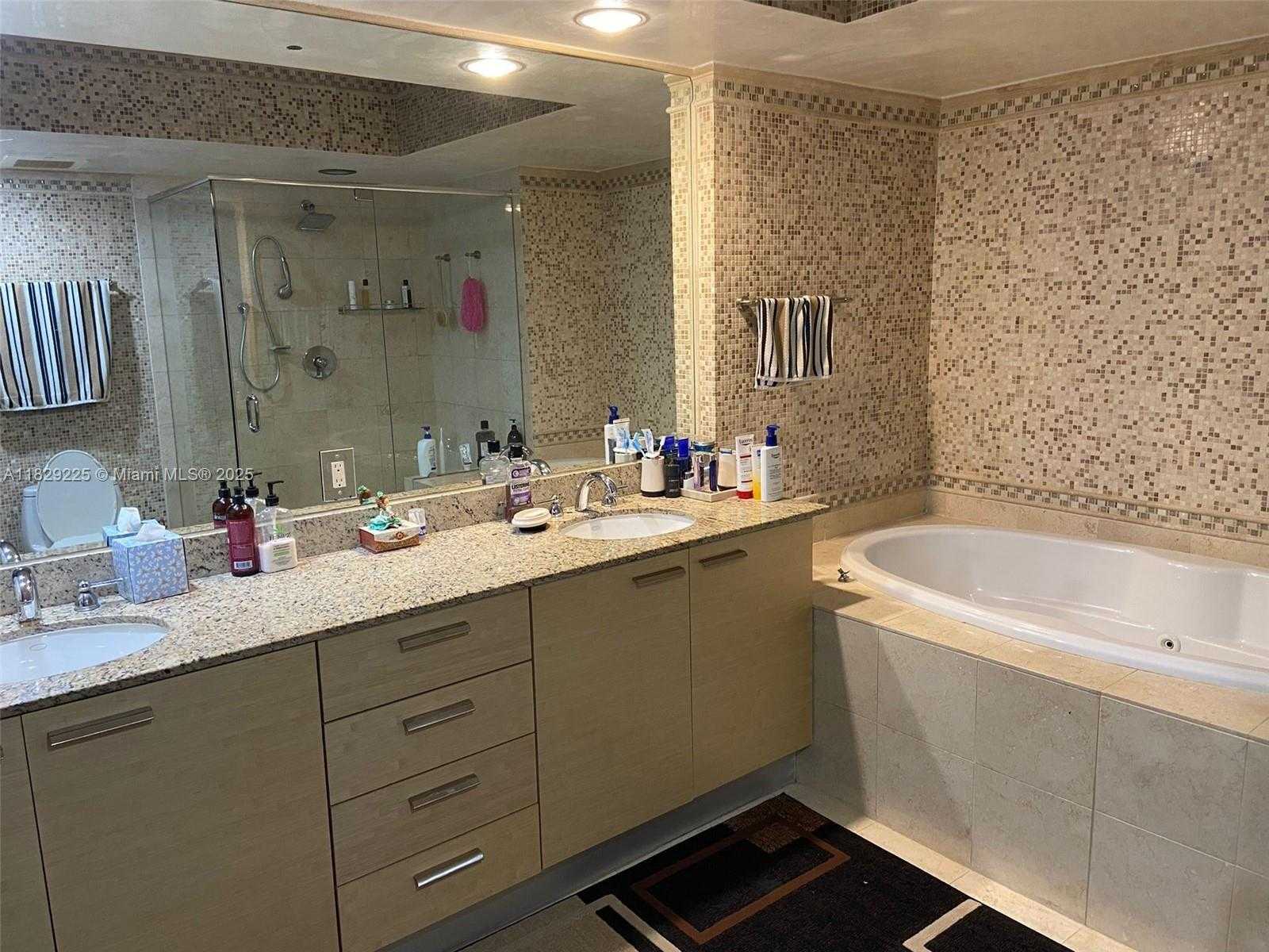 Small Image of 1830 SOUTH OCEAN DR #3306, Hallandale Beach Number 3