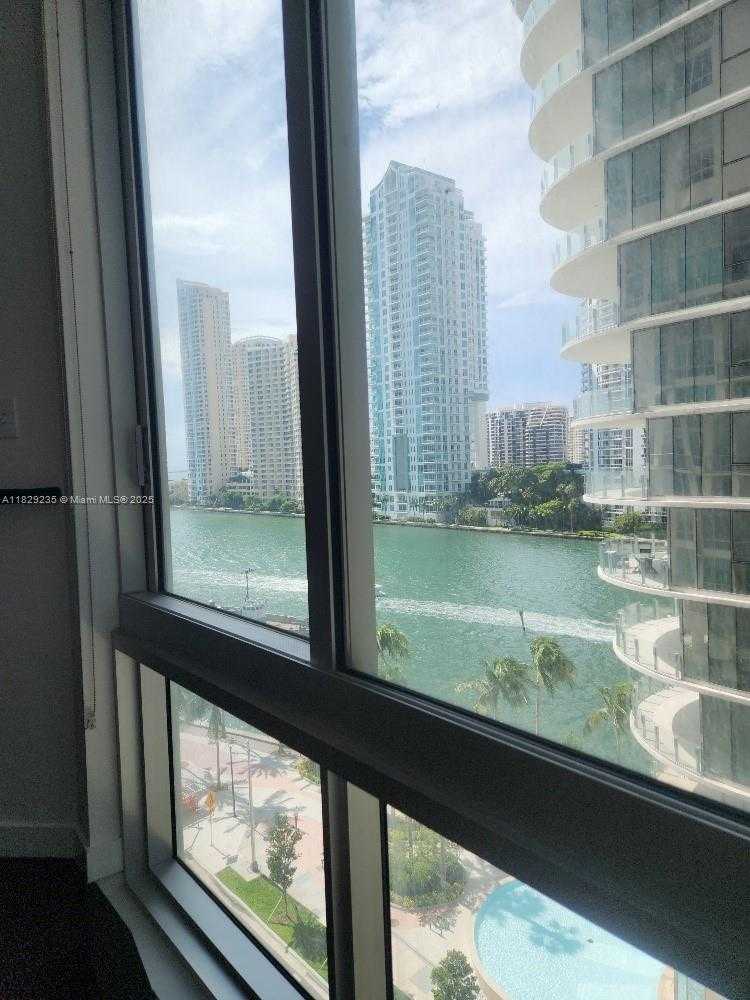 Small Image of 300 SOUTH BISCAYNE BLVD #L-804, Miami Number 2