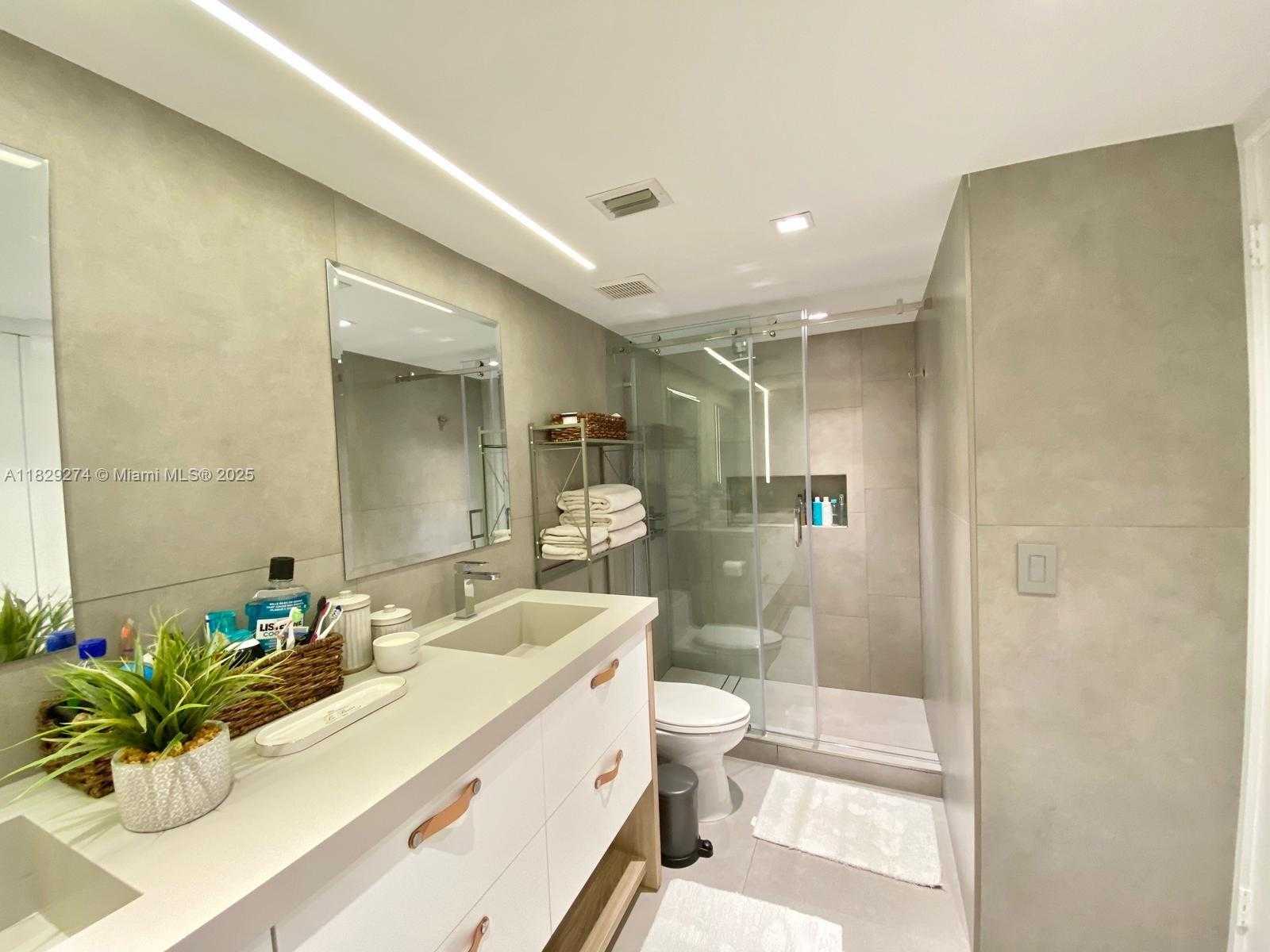 Small Image of 3300 NORTH EAST 191ST ST #1513, Aventura Number 24