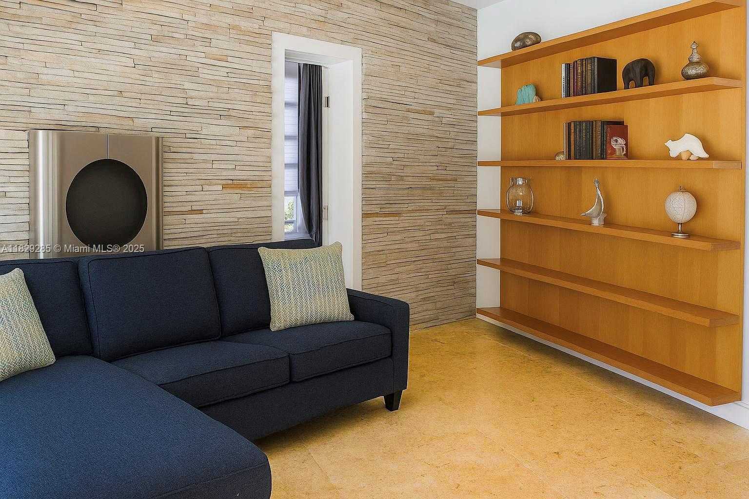 Small Image of 1325 MARSEILLE DR, Miami Beach Number 38