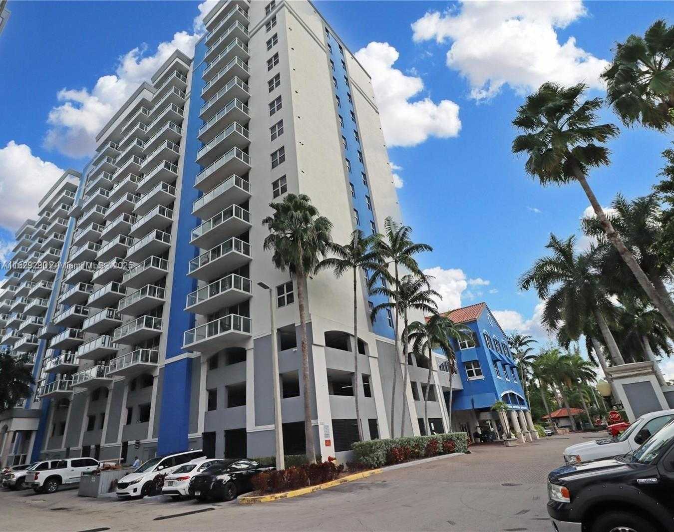 Small Image of 5085 NORTH WEST 7TH ST #TS8, Miami Number 2