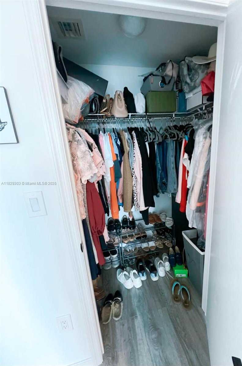 Small Image of 55 SOUTH EAST 6TH ST #2304, Miami Number 10
