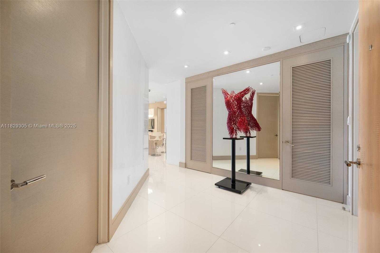 Small Image of 9703 COLLINS AVE #2607, Bal Harbour Number 25