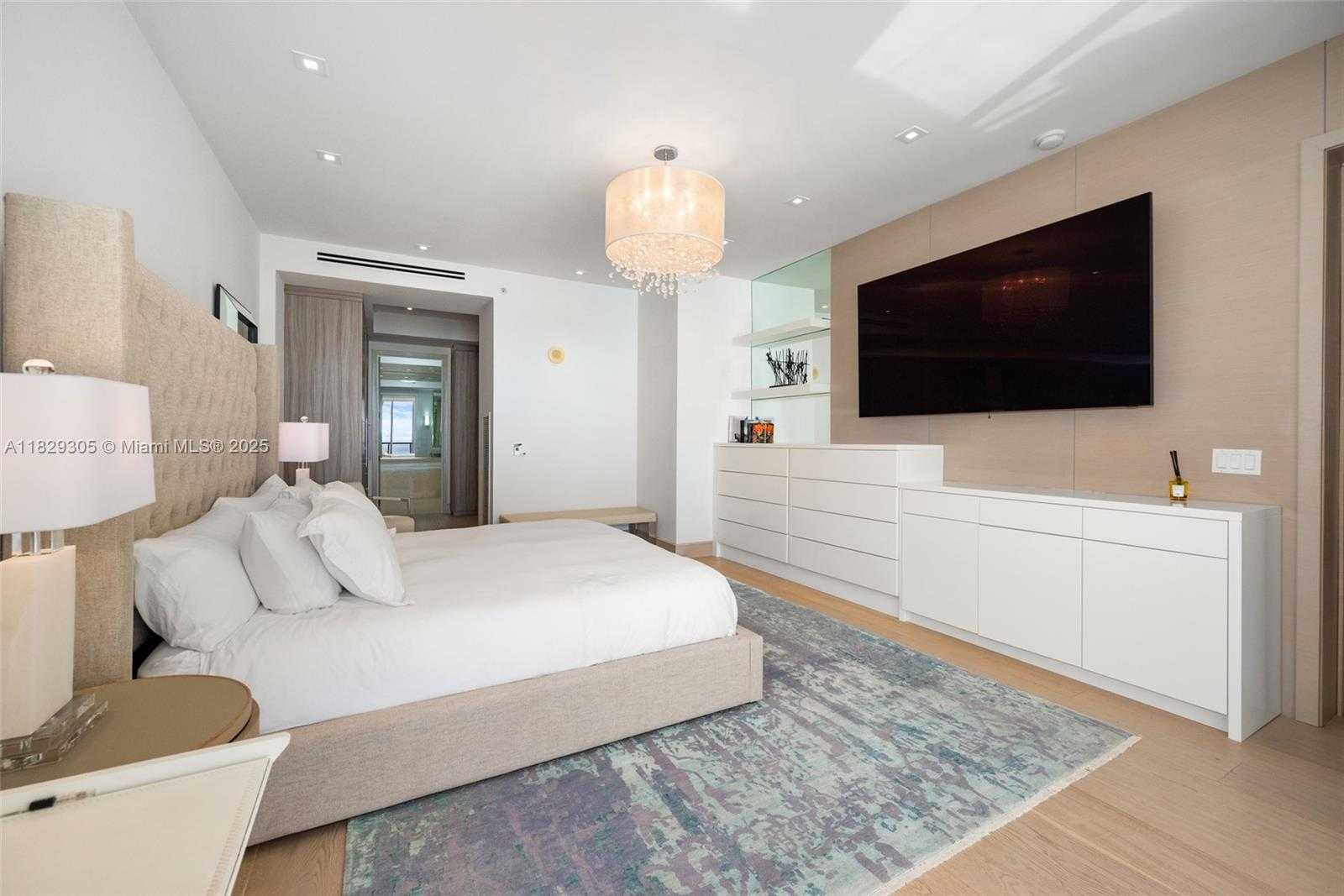 Small Image of 9703 COLLINS AVE #2607, Bal Harbour Number 6