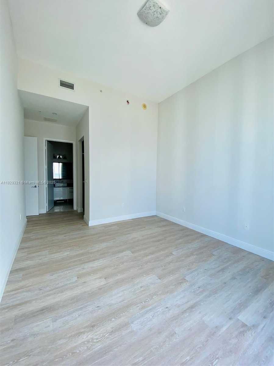 Small Image of 185 SOUTH WEST 7TH ST #4311, Miami Number 14
