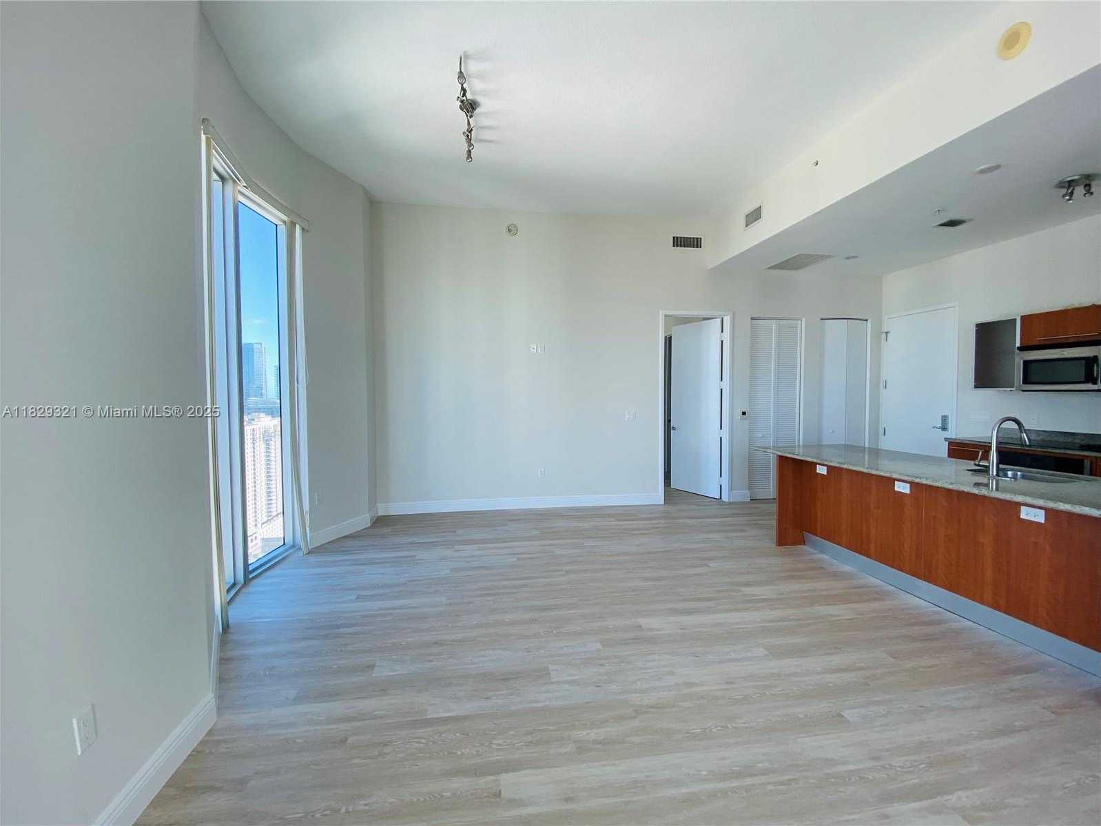 Small Image of 185 SOUTH WEST 7TH ST #4311, Miami Number 7