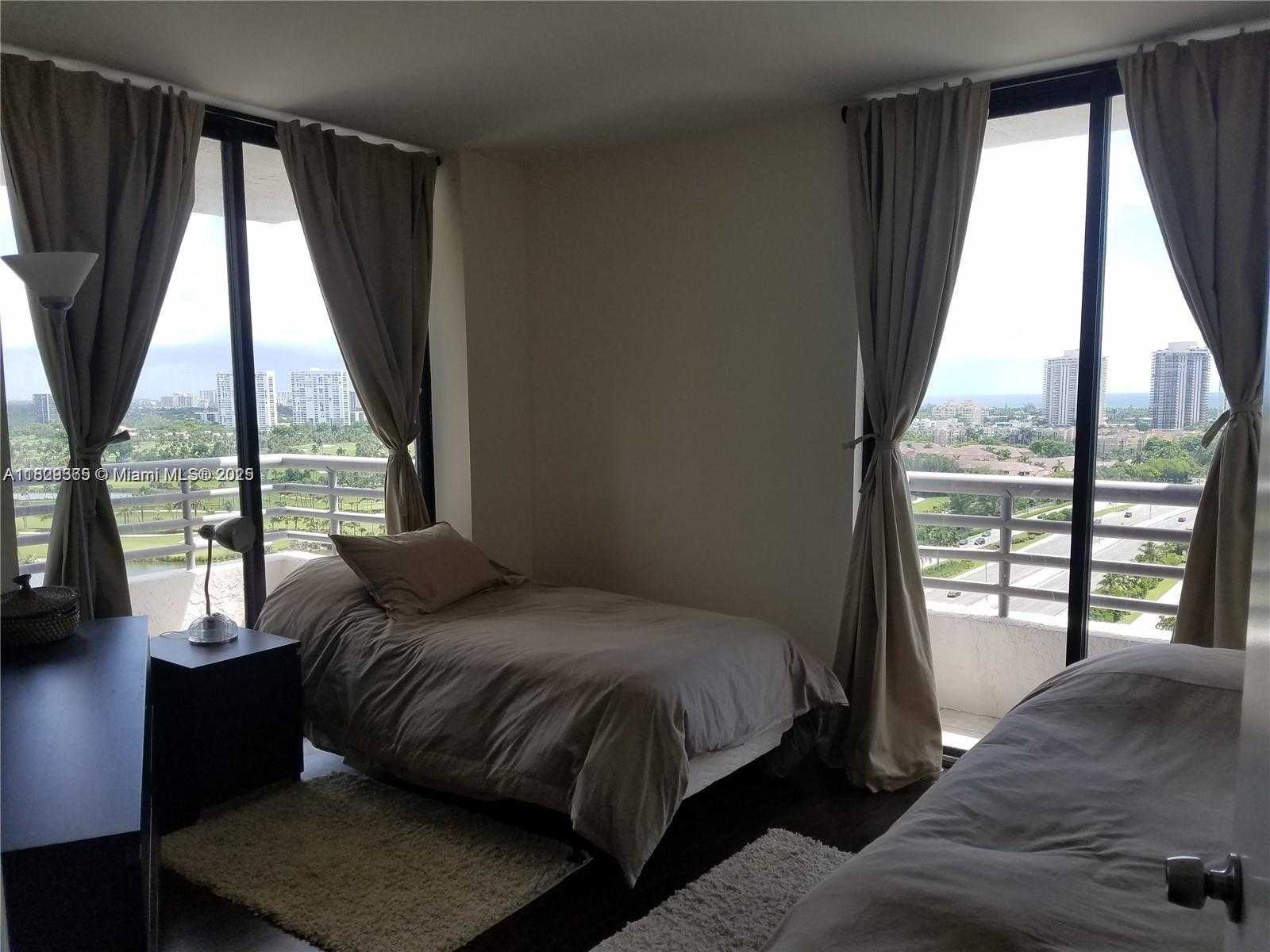 Small Image of 3300 NORTH EAST 191ST ST #1907, Aventura Number 15
