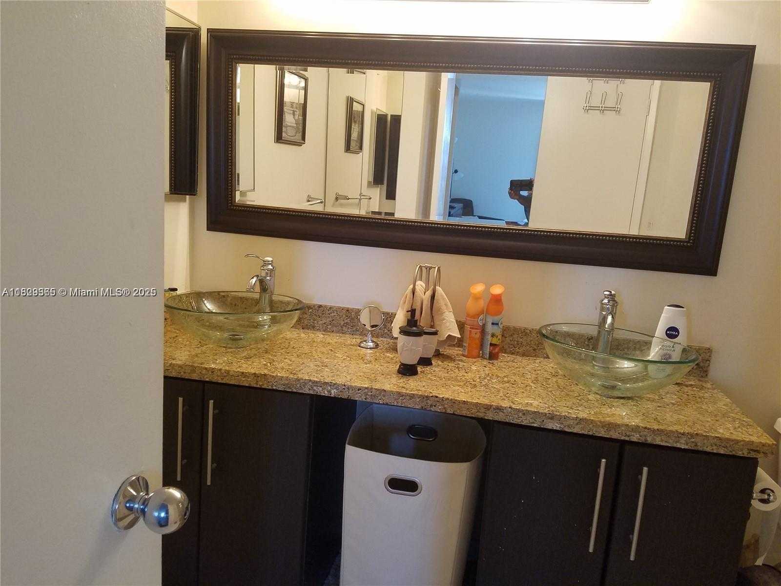 Small Image of 3300 NORTH EAST 191ST ST #1907, Aventura Number 8