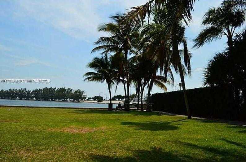 Small Image of 150 SOUTH EAST 25 RD #9B, Miami Number 25