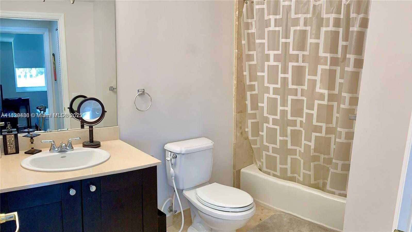 Small Image of 4100 SALZEDO ST #717, Coral Gables Number 11