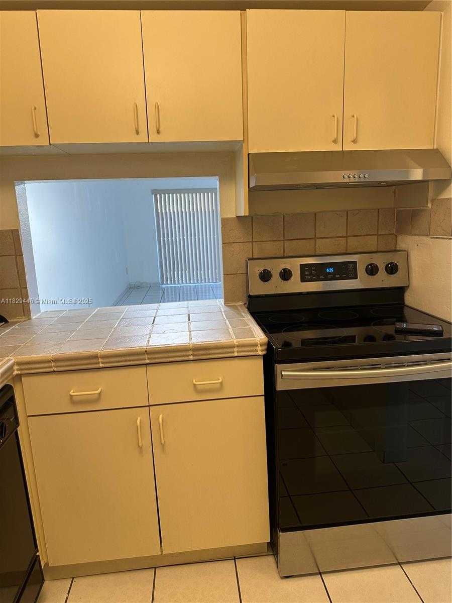 Small Image of 9972 SOUTH WEST 88TH ST #1105, Miami Number 8