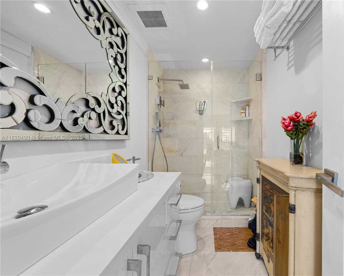 Small Image of 700 BILTMORE WAY #816, Coral Gables Number 15