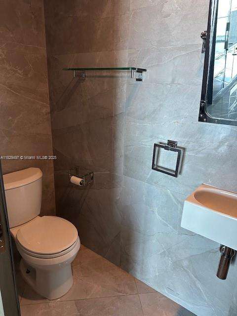 Small Image of 650 NORTH EAST 32ND ST #3003, Miami Number 19