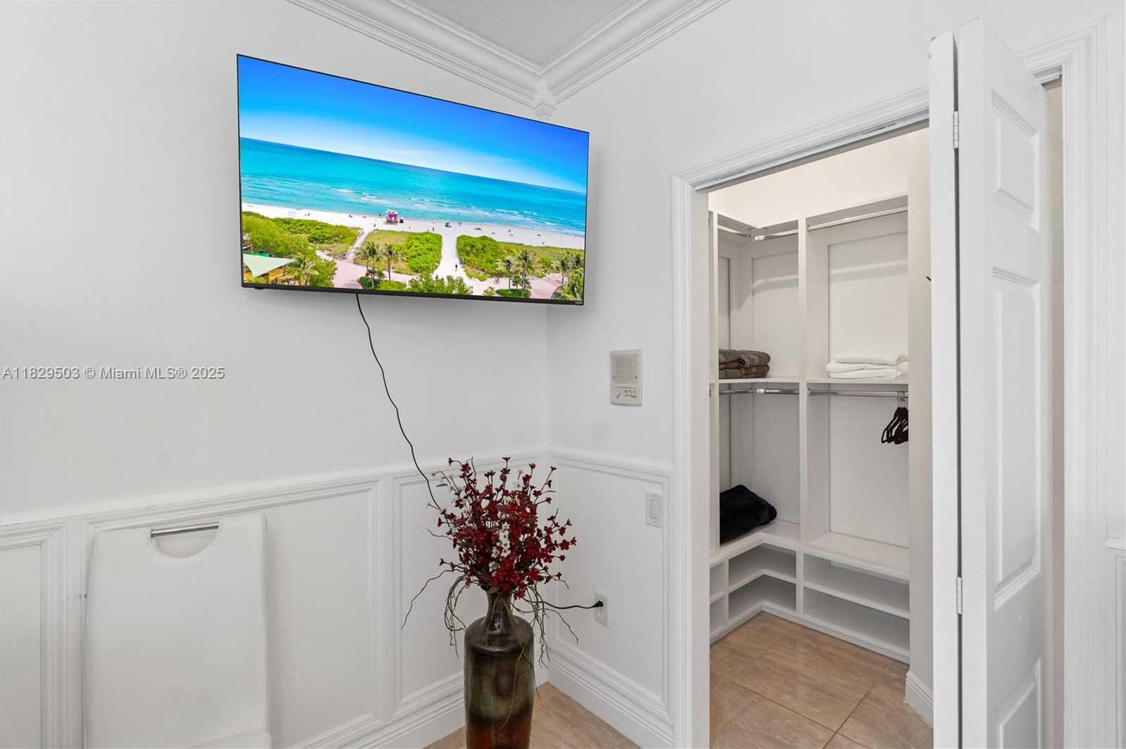 Small Image of 16601 SOUTH WEST 87TH CT #16601, Palmetto Bay Number 29