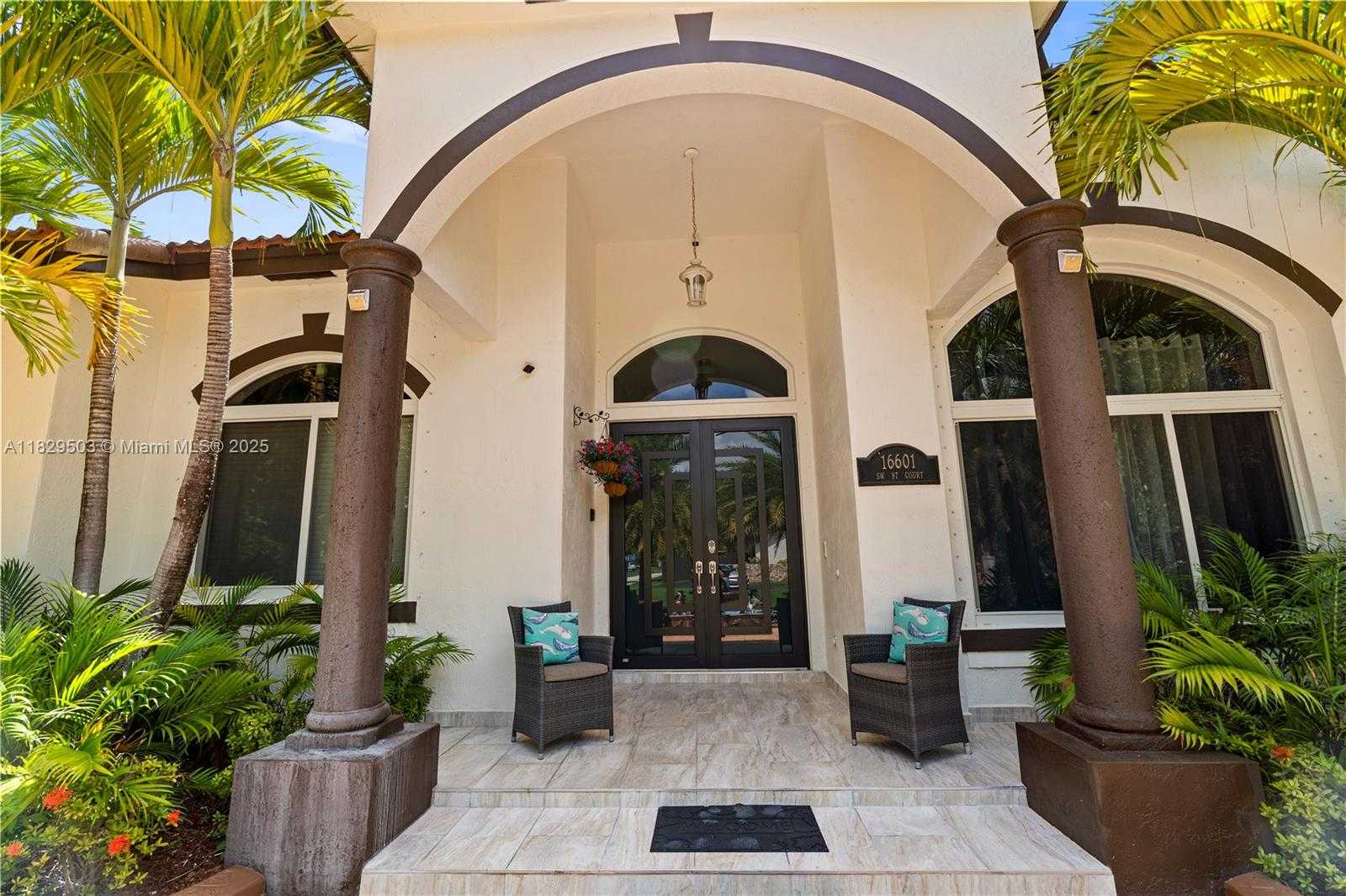 Small Image of 16601 SOUTH WEST 87TH CT #16601, Palmetto Bay Number 5