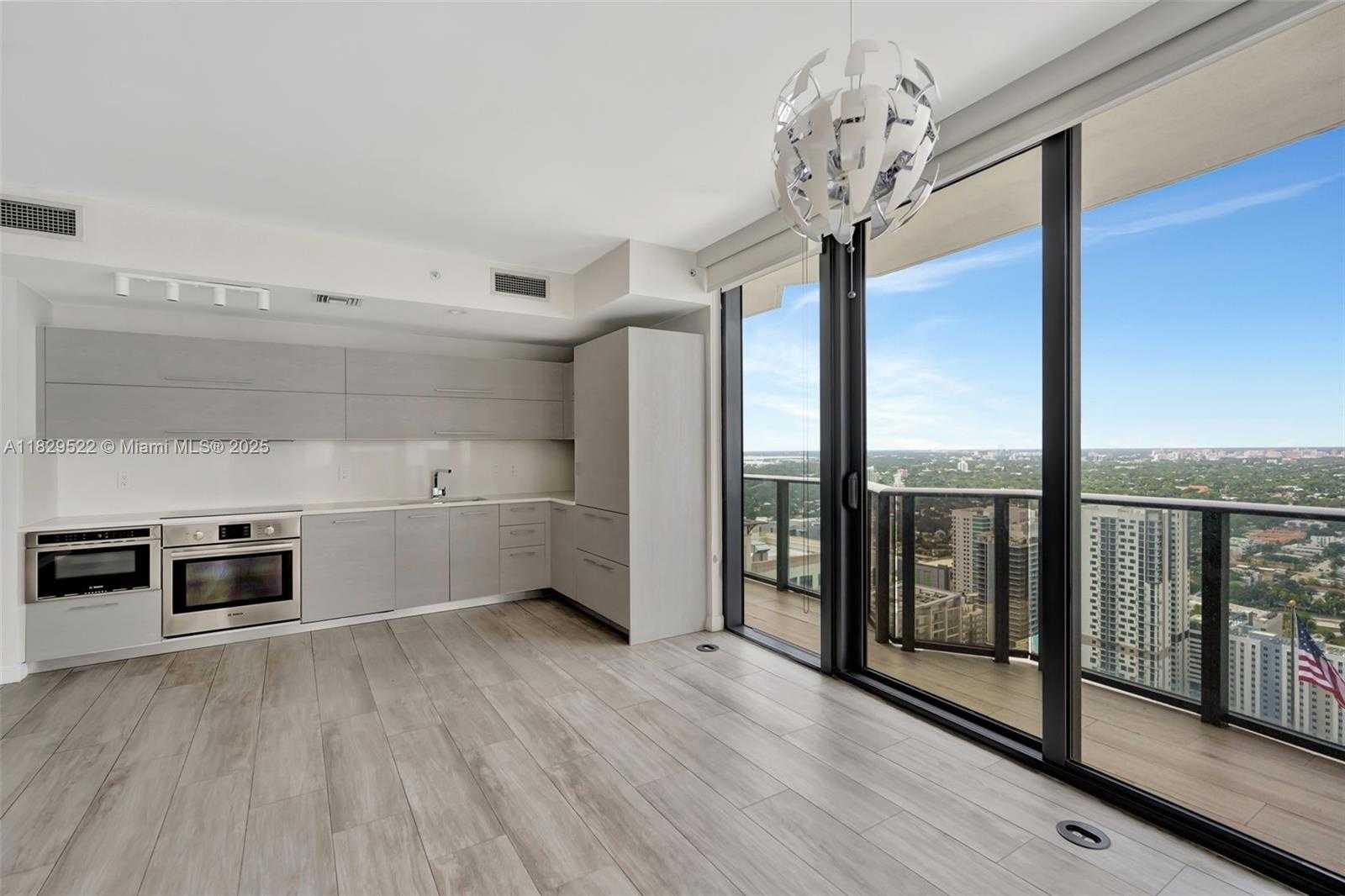 Small Image of 55 SOUTH WEST 9TH ST #3908, Miami Number 17