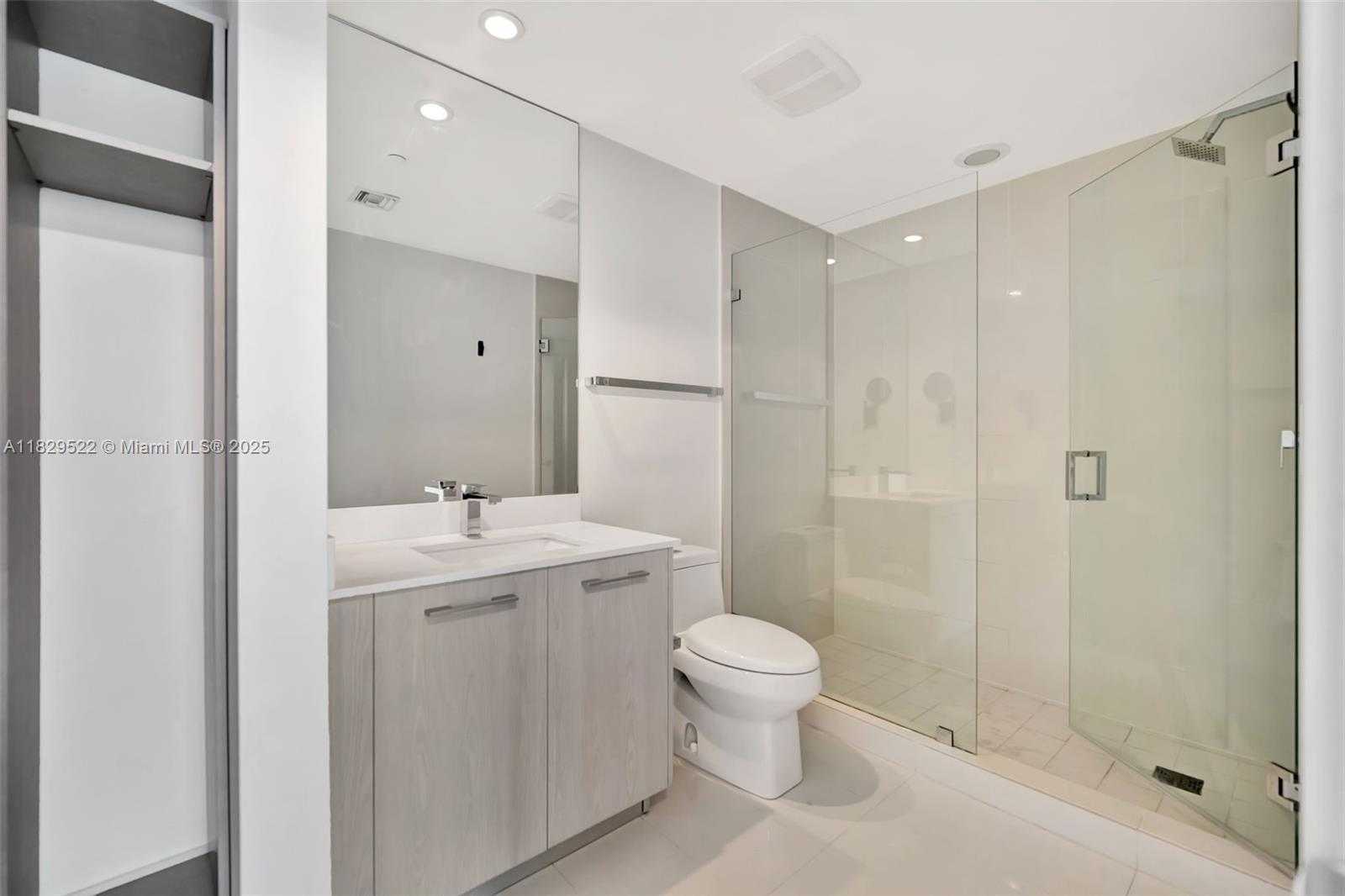 Small Image of 55 SOUTH WEST 9TH ST #3908, Miami Number 23