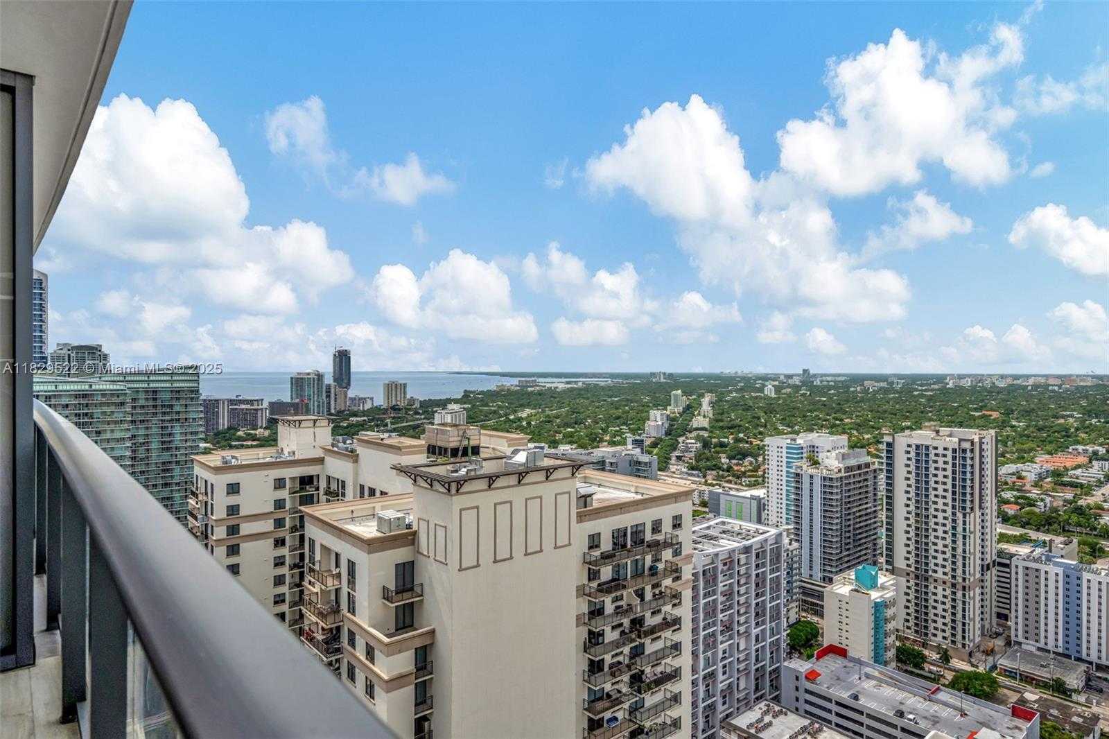 Small Image of 55 SOUTH WEST 9TH ST #3908, Miami Number 28