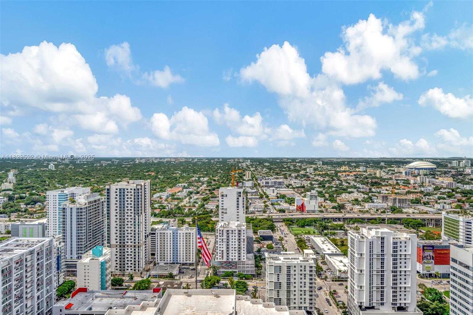 Small Image of 55 SOUTH WEST 9TH ST #3908, Miami Number 30