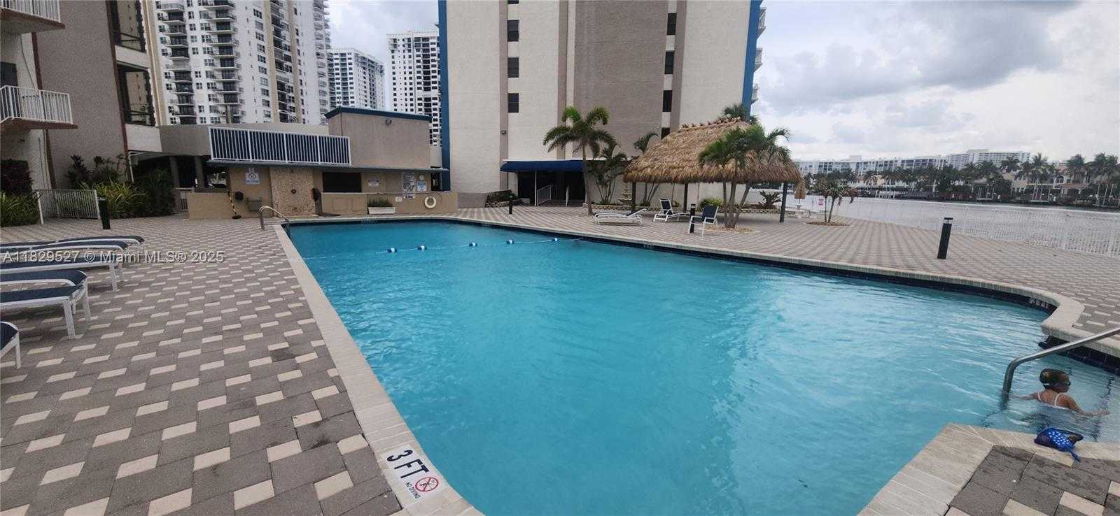 Small Image of 1600 SOUTH OCEAN DR #12F, Hollywood Number 34