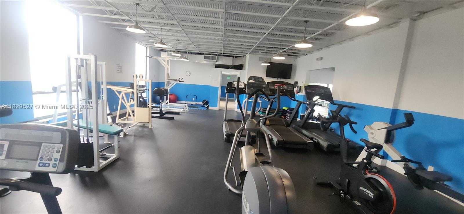 Small Image of 1600 SOUTH OCEAN DR #12F, Hollywood Number 53