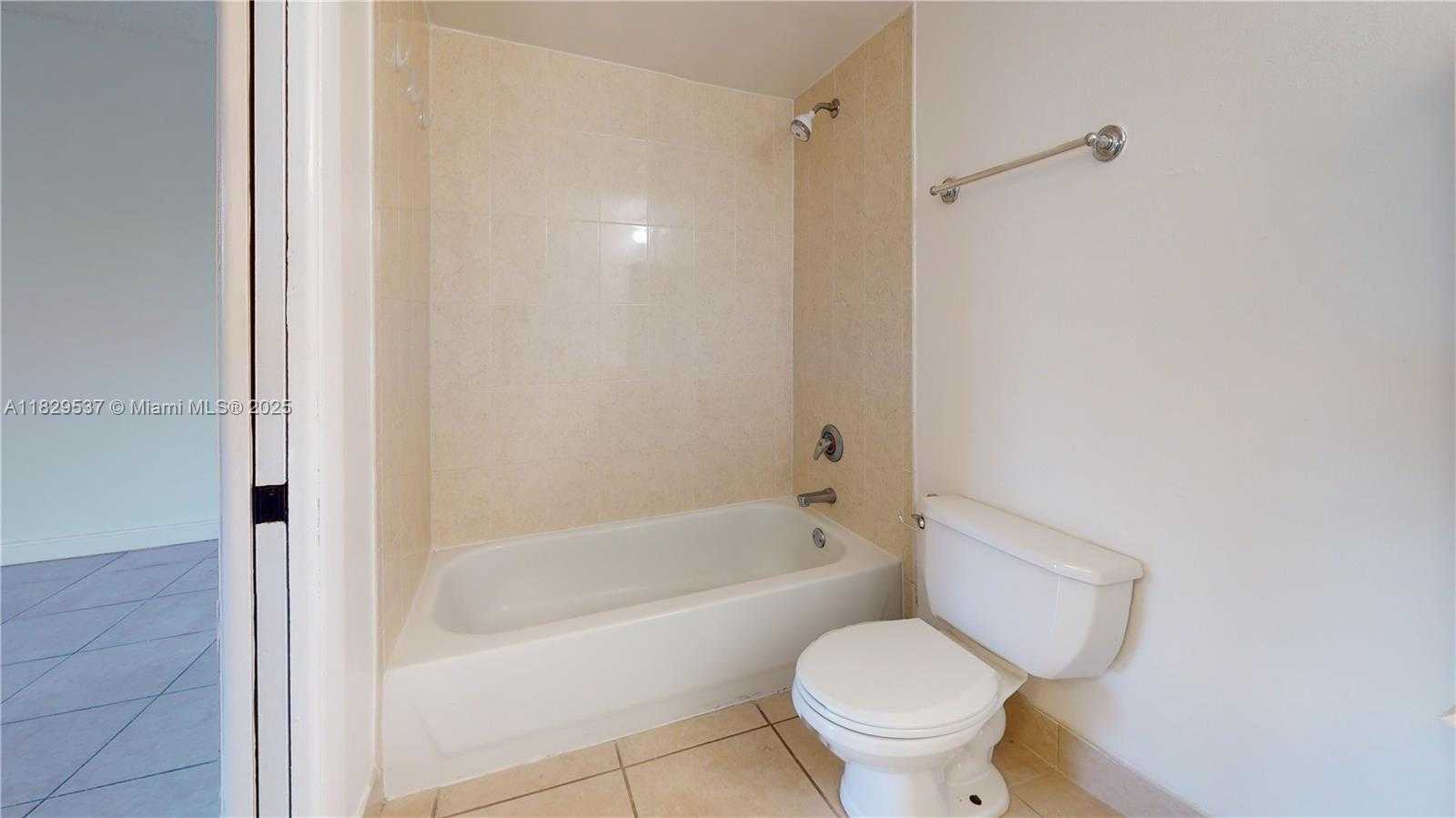 Small Image of 8215 SOUTH WEST 152ND AVE #G-205, Miami Number 12