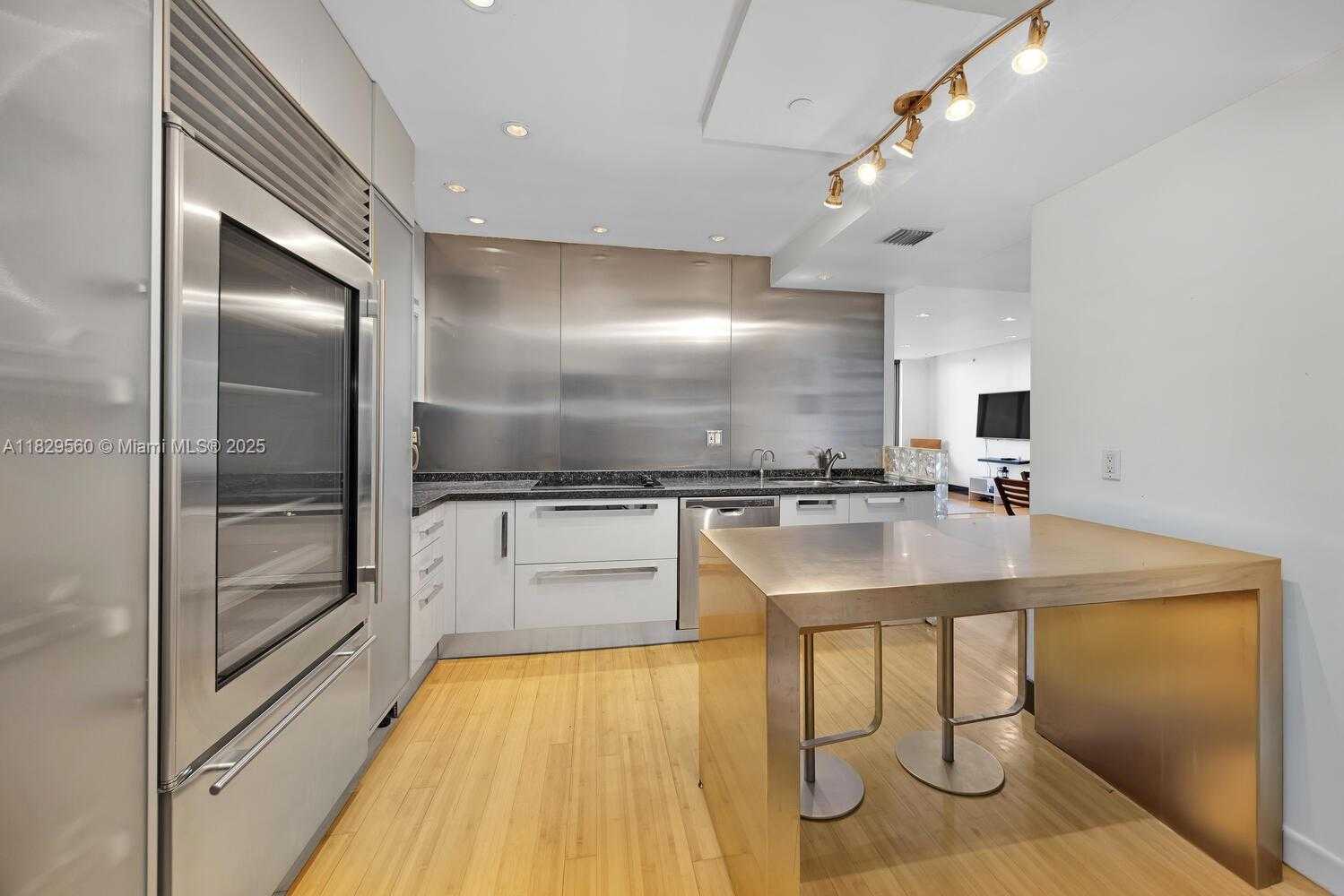 Small Image of 251 CRANDON BLVD #1222, Key Biscayne Number 10