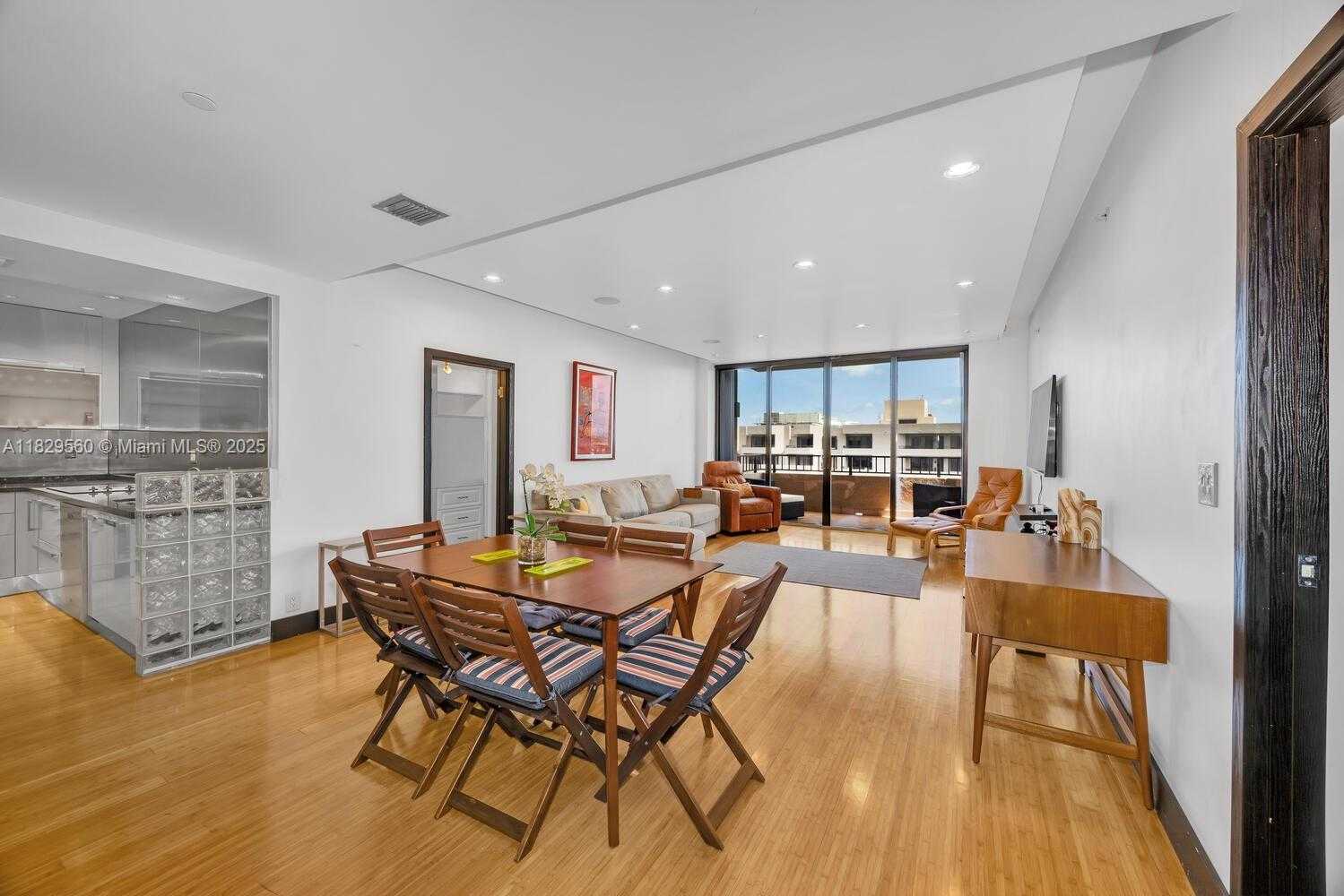 Small Image of 251 CRANDON BLVD #1222, Key Biscayne Number 3
