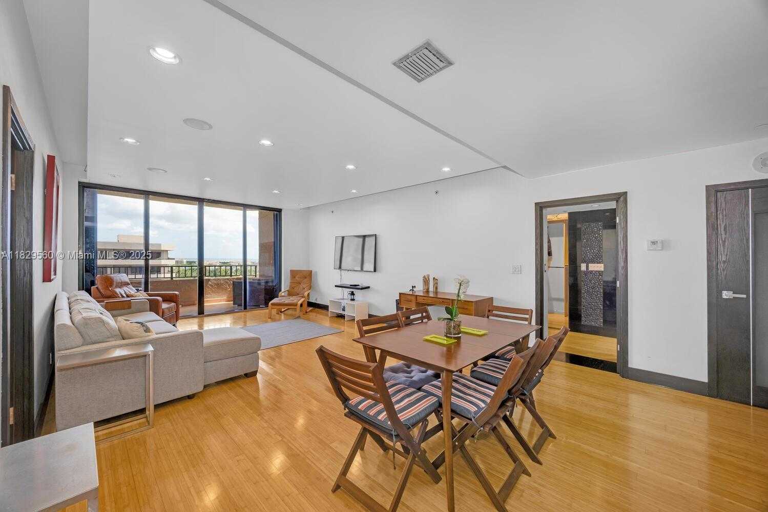 Small Image of 251 CRANDON BLVD #1222, Key Biscayne Number 7