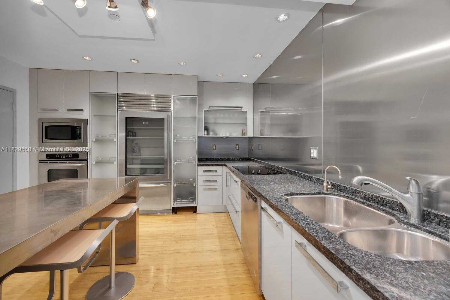 Small Image of 251 CRANDON BLVD #1222, Key Biscayne Number 8