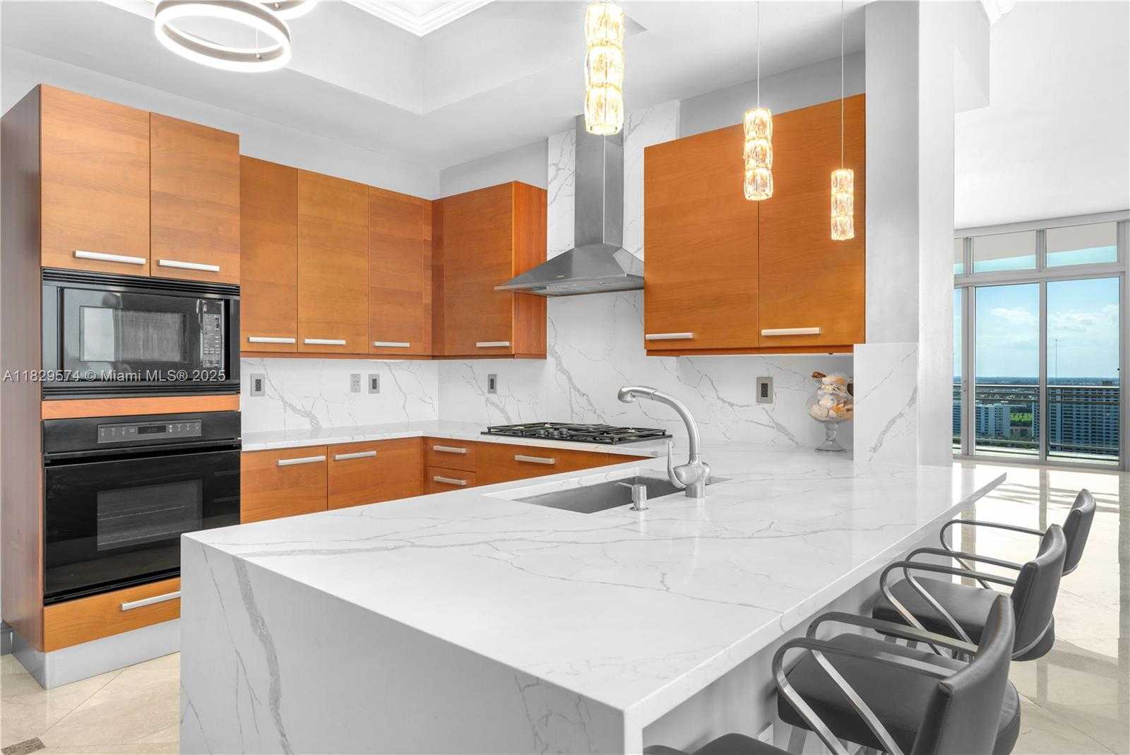 Small Image of 3535 SOUTH OCEAN DR #2606, Hollywood Number 11