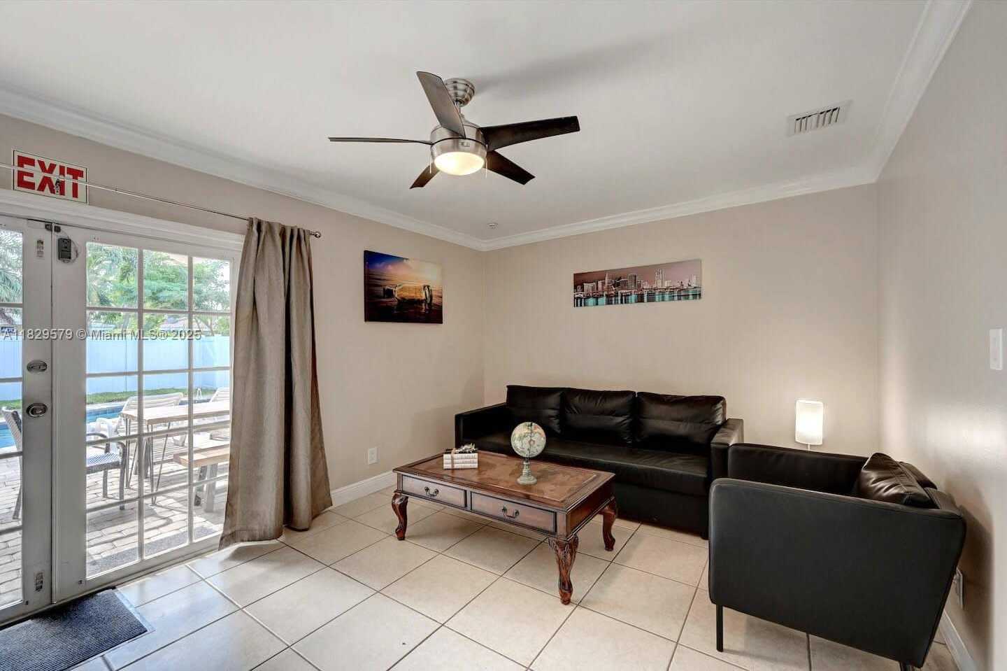 Small Image of 1228 JOHNSON ST, Hollywood Number 26
