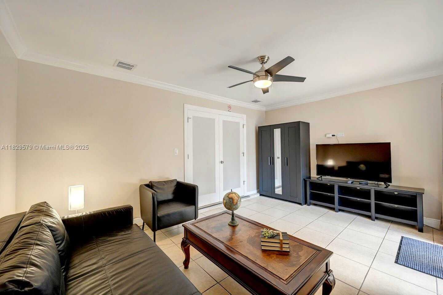 Small Image of 1228 JOHNSON ST, Hollywood Number 27